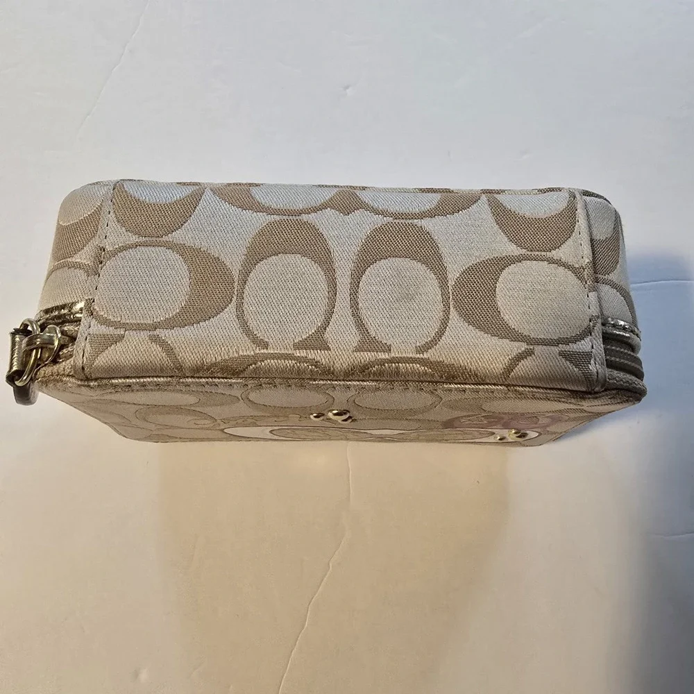 Coach vintage 90s